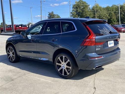 2018 Volvo XC60 Recharge Plug-In Hybrid T8 Inscription