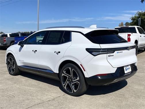 2026 Chevrolet Equinox EV LT 2