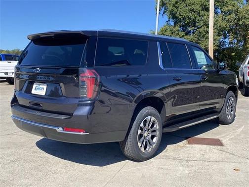 2026 Chevrolet Suburban LS