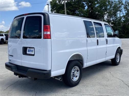 2025 Chevrolet Express 2500 Work Van