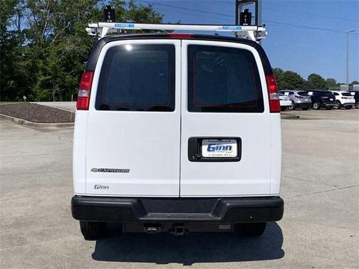 2025 Chevrolet Express 2500 Work Van