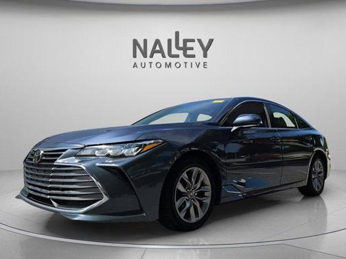 2019 Toyota Avalon XLE