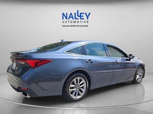 2019 Toyota Avalon XLE