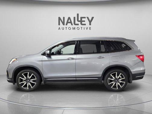 2022 Honda Pilot Touring 8-Passenger