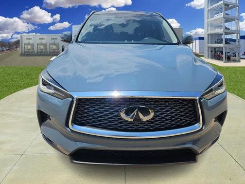 2024 INFINITI QX50 LUXE