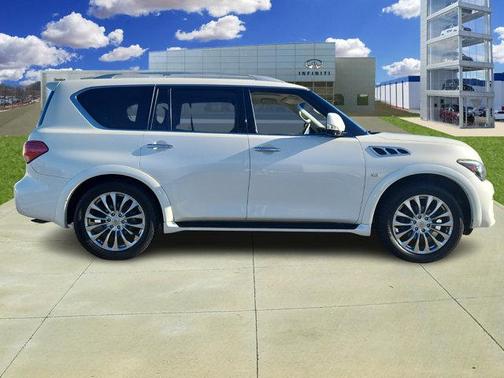 2015 INFINITI QX80 Base