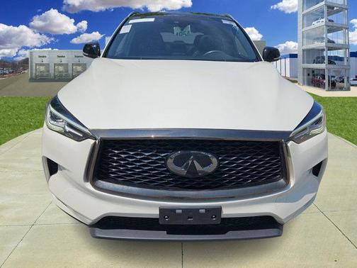 2021 INFINITI QX50 LUXE AWD