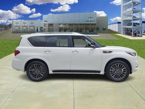 2024 INFINITI QX80 PREMIUM SELECT AWD