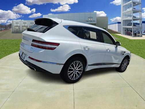 2022 Genesis GV80 2.5T