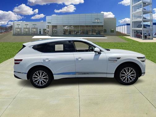 2022 Genesis GV80 2.5T