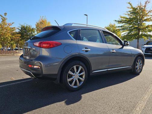 2016 INFINITI QX50 Base