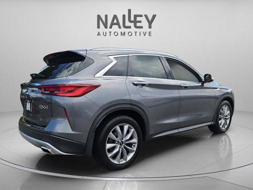 2022 INFINITI QX50 LUXE AWD