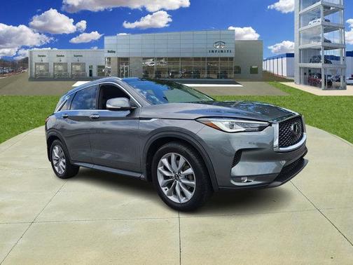 2022 INFINITI QX50 LUXE AWD