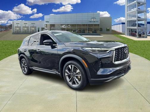 2022 INFINITI QX60 Luxe