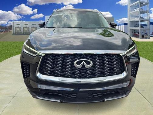 2022 INFINITI QX60 Luxe