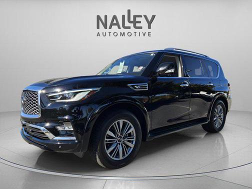 2023 INFINITI QX80 Luxe