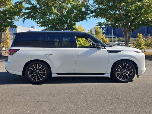 2026 INFINITI QX80 AUTOGRAPH AWD
