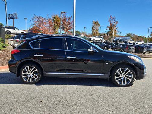 2017 INFINITI QX50 Base