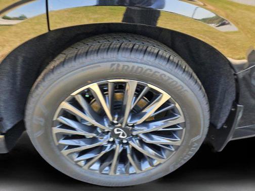 2025 INFINITI QX80 AUTOGRAPH AWD