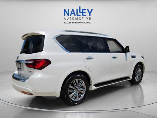 2023 INFINITI QX80 Luxe