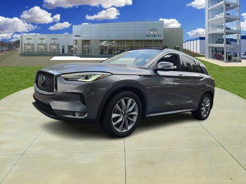 2022 INFINITI QX50 LUXE
