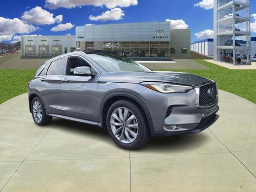 2022 INFINITI QX50 LUXE