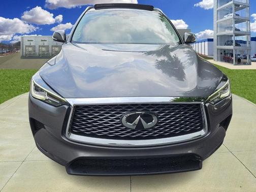 2022 INFINITI QX50 LUXE