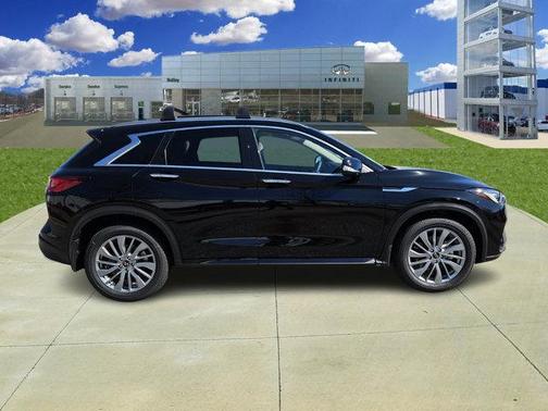 2025 INFINITI QX50 Luxe AWD