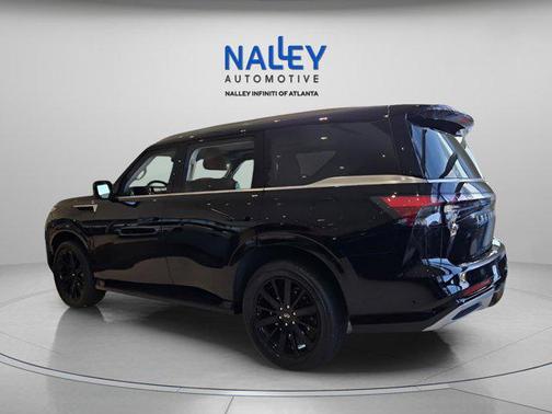 2025 INFINITI QX80 Luxe
