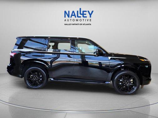 2025 INFINITI QX80 Luxe