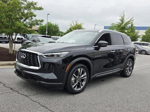 Mineral Black 2024 INFINITI QX60 Luxe