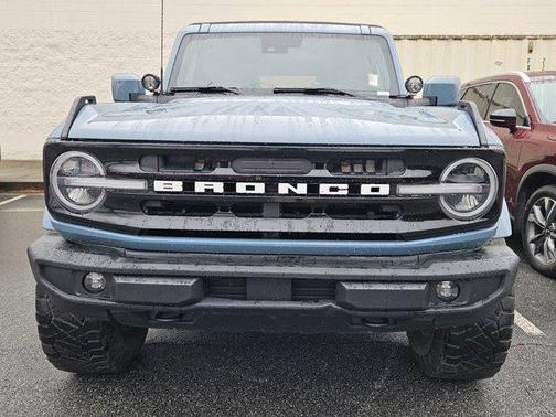 2022 Ford Bronco Outer Banks