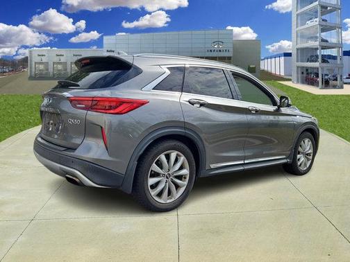 2019 INFINITI QX50 ESSENTIAL