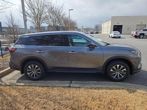 2025 INFINITI QX60 Pure