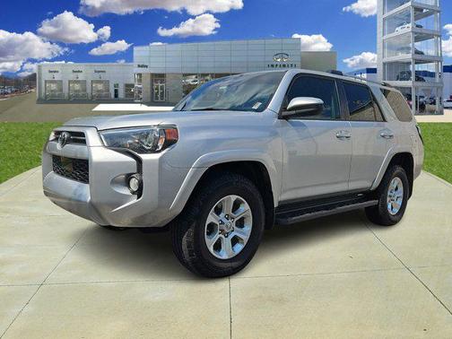 2020 Toyota 4Runner SR5