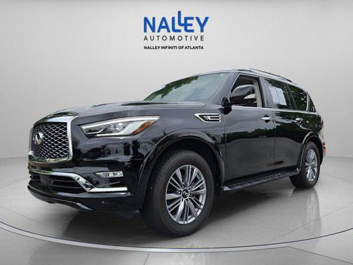 2022 INFINITI QX80 Luxe