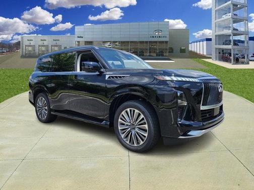 2025 INFINITI QX80 Luxe