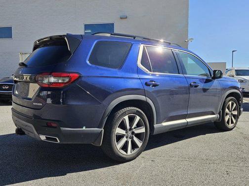 2024 Honda Pilot Touring 8-Passenger