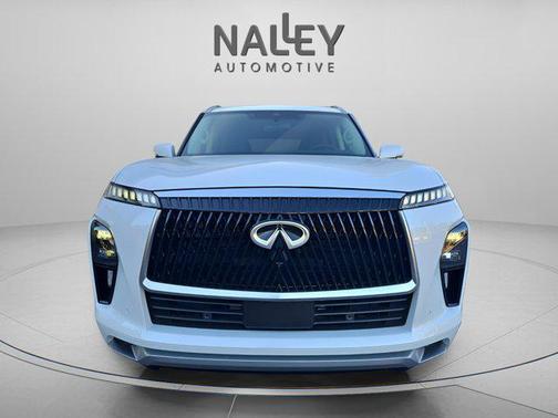 2025 INFINITI QX80 PURE