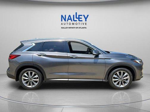 2022 INFINITI QX50 LUXE