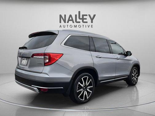 2022 Honda Pilot Touring 8-Passenger