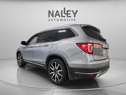 2022 Honda Pilot Touring 8-Passenger