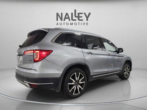 2022 Honda Pilot Touring 8-Passenger