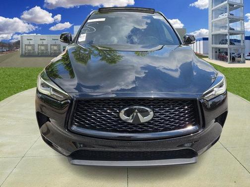 2022 INFINITI QX50 LUXE