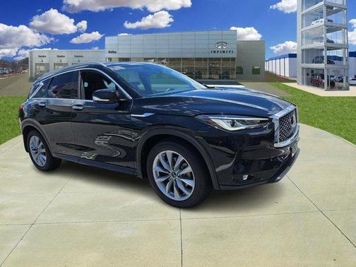 2022 INFINITI QX50 LUXE AWD