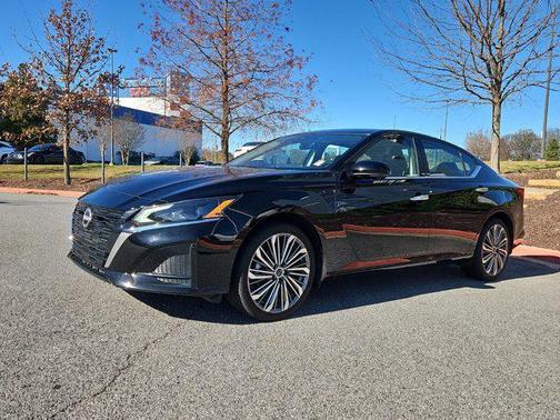 2025 Nissan Altima SL AWD