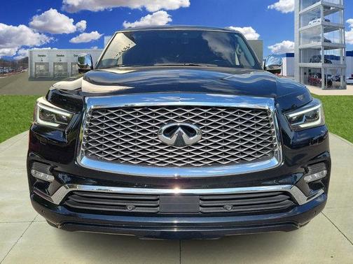 2018 INFINITI QX80 Base