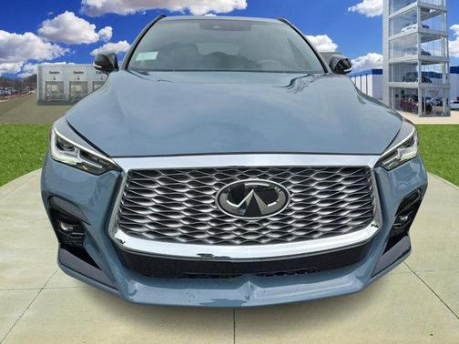 2024 INFINITI QX55 LUXE