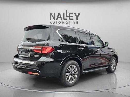 2023 INFINITI QX80 Luxe