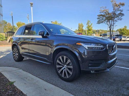 2023 Volvo XC90 B5 Core